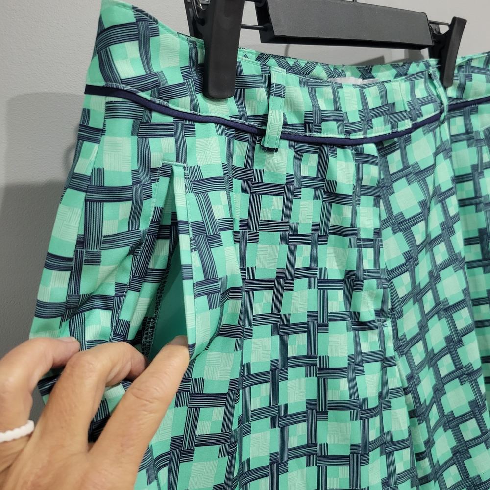 Lady Hagen Golf Shorts Size 8 NWOT - Picture 2 of 12